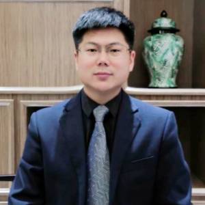 王先生