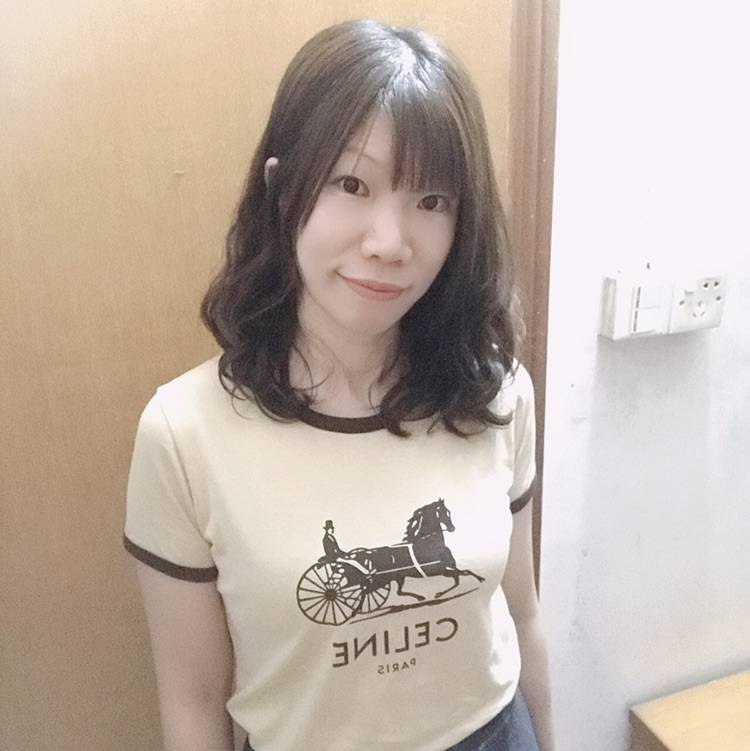 胡小姐