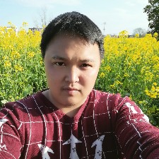 何先生