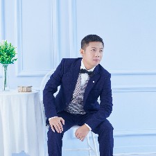 王先生