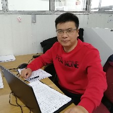 王先生
