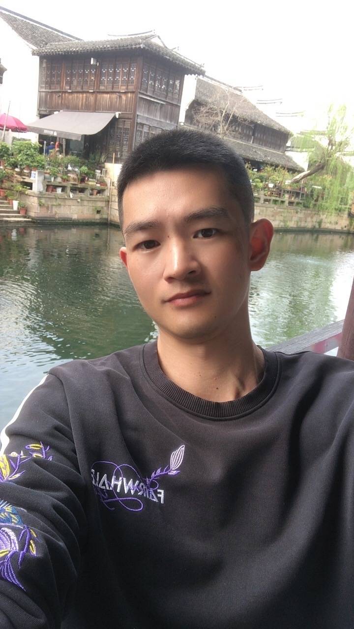 李先生