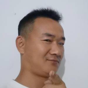 王先生