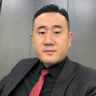 潘先生