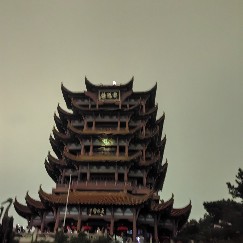 王先生